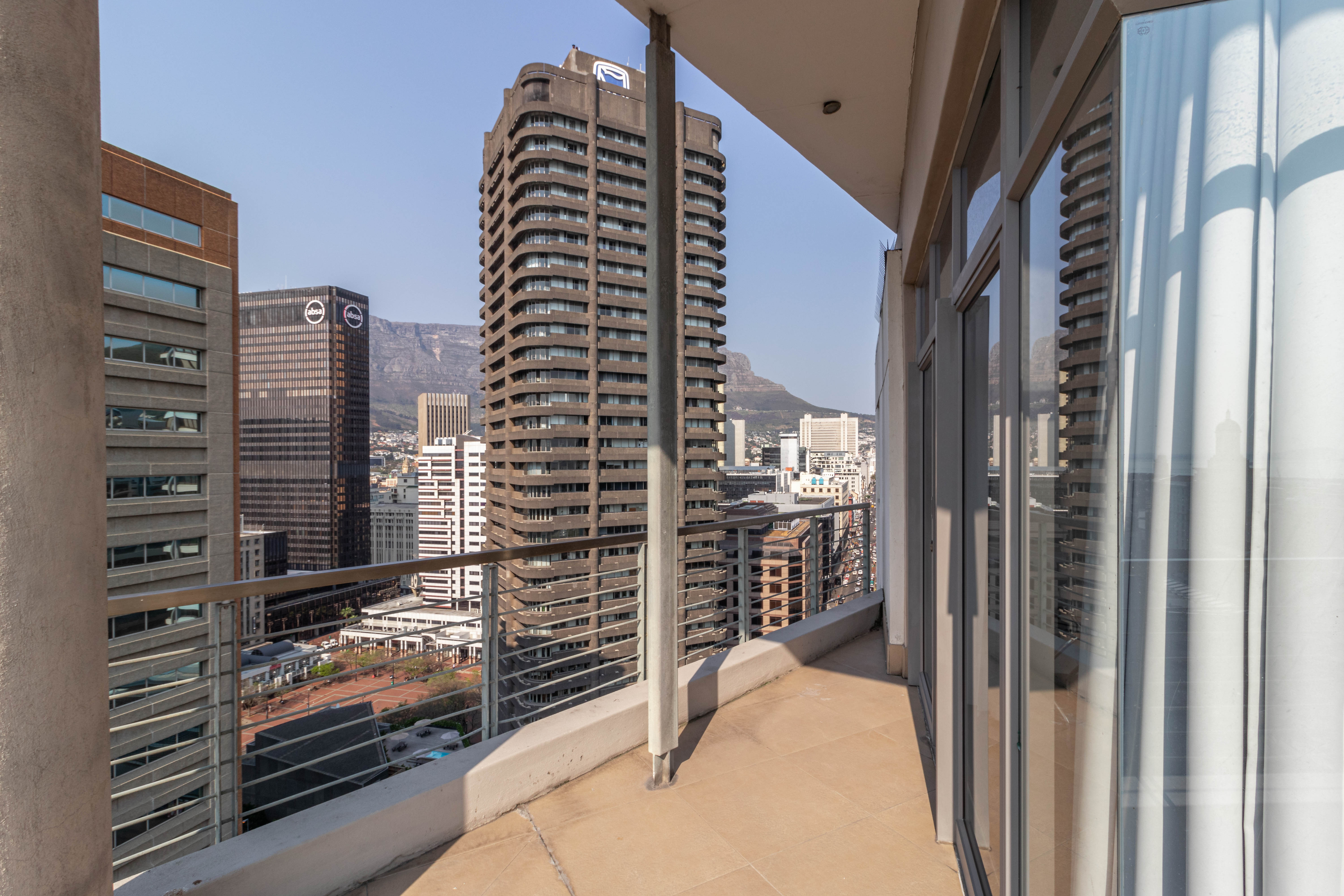 3 Bedroom Property for Sale in Cape Town City Centre Western Cape